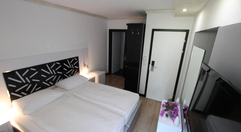 Sveti Kriz Hotel — о. Чіово, Хорватія мініатюра 19