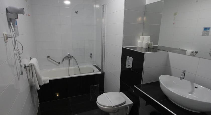 Sveti Kriz Hotel — о. Чіово, Хорватія мініатюра 29
