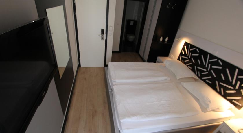 Sveti Kriz Hotel — о. Чіово, Хорватія мініатюра 38