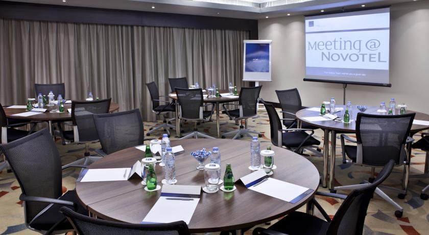 Novotel Deira City Centre — Дубаї, Об'єднані Арабські Емірати мініатюра 79