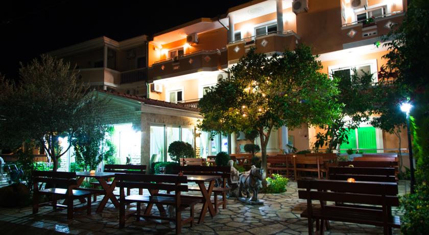 Holiday Apartments — Барська рівʼєра, Чорногорія мініатюра 10