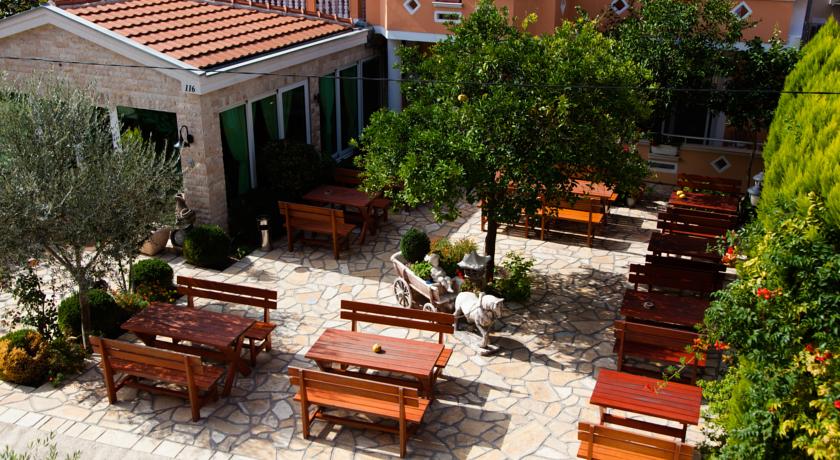 Holiday Apartments — Барська рівʼєра, Чорногорія мініатюра 11