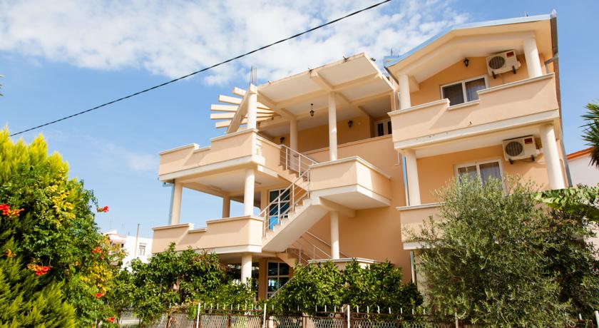 Holiday Apartments — Барська рівʼєра, Чорногорія мініатюра 12