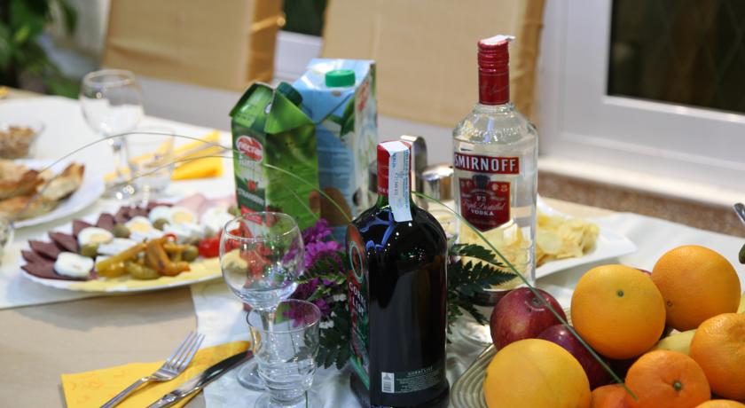 Holiday Apartments — Барська рівʼєра, Чорногорія мініатюра 29