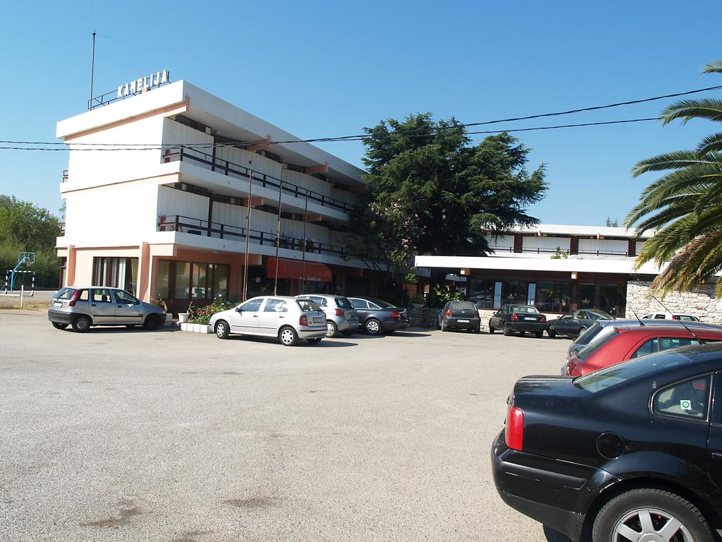 Kamelija Hotel — Боко-Которська бухта, Чорногорія мініатюра 7