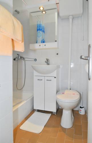 Kamelija Hotel — Боко-Которська бухта, Чорногорія мініатюра 21