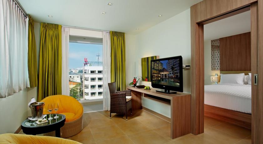 Centara Pattaya Hotel, Паттайя, Таїланд мініатюра 9