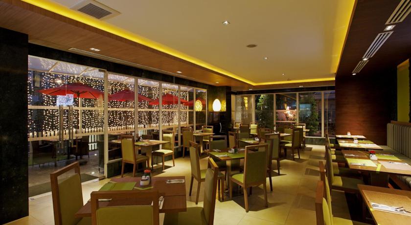 Centara Pattaya Hotel, Паттайя, Таїланд мініатюра 19
