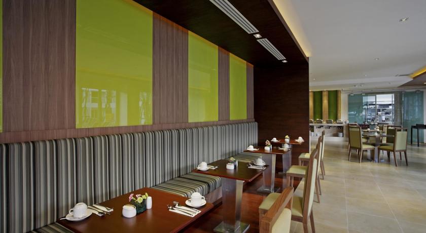Centara Pattaya Hotel, Паттайя, Таїланд мініатюра 20