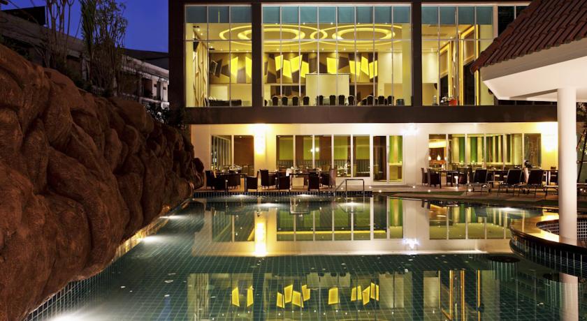 Centara Pattaya Hotel, Паттайя, Таїланд мініатюра 26