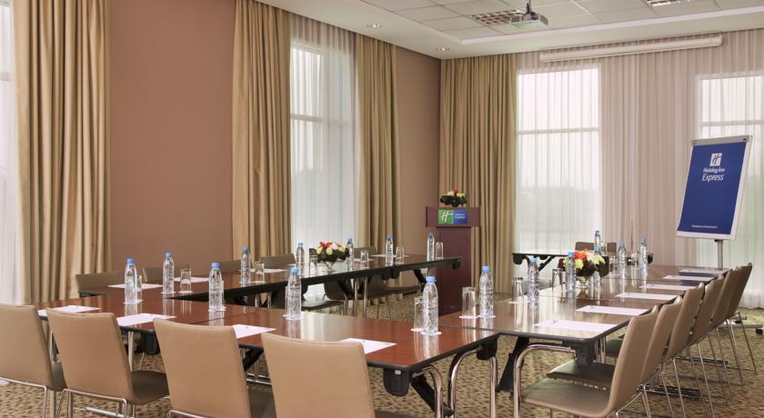 Holiday Inn Express Dubai Jumeirah — Дубаї, Об'єднані Арабські Емірати мініатюра 56