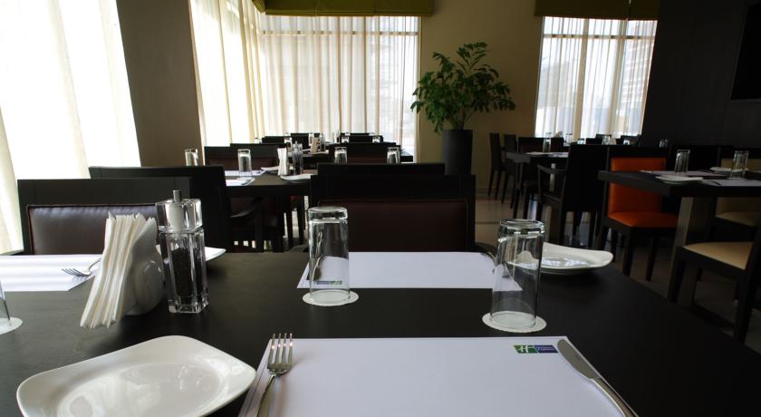 Holiday Inn Express Dubai Jumeirah — Дубаї, Об'єднані Арабські Емірати мініатюра 65