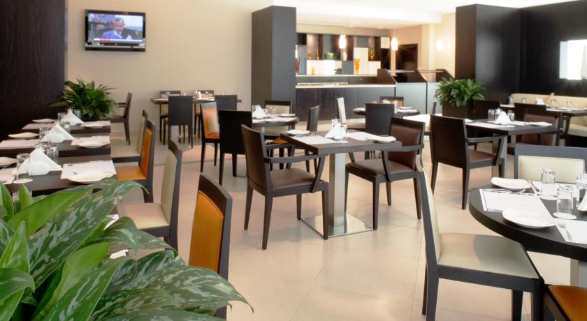 Holiday Inn Express Dubai Jumeirah — Дубаї, Об'єднані Арабські Емірати мініатюра 69