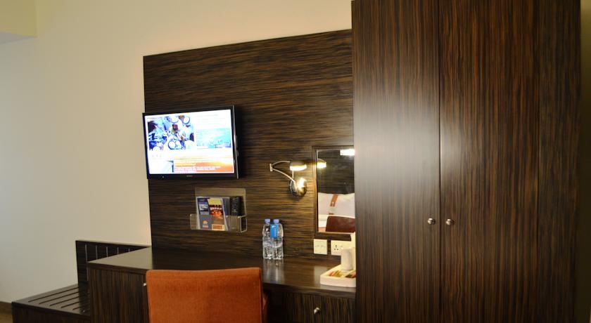 Holiday Inn Express Dubai Internet City — Дубаї, Об'єднані Арабські Емірати мініатюра 54
