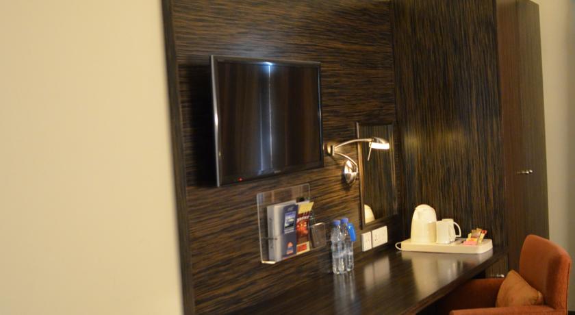 Holiday Inn Express Dubai Internet City — Дубаї, Об'єднані Арабські Емірати мініатюра 60