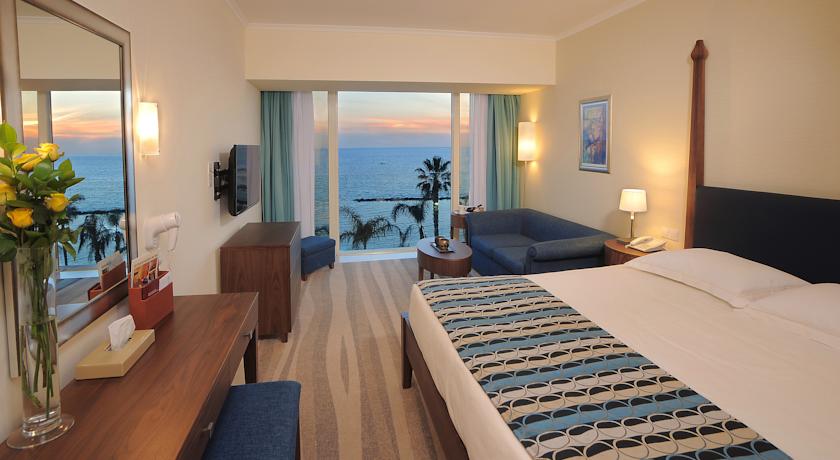 Alexander the Great Beach Hotel — Пафос, Кіпр мініатюра 75