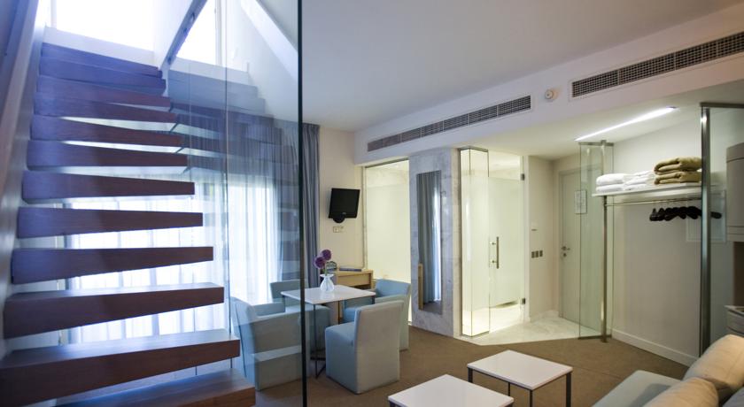 Capo Bay Hotel — Протарас, Кіпр мініатюра 9