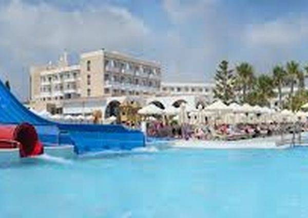 Louis Phaethon Beach — Пафос, Кіпр — фото 1