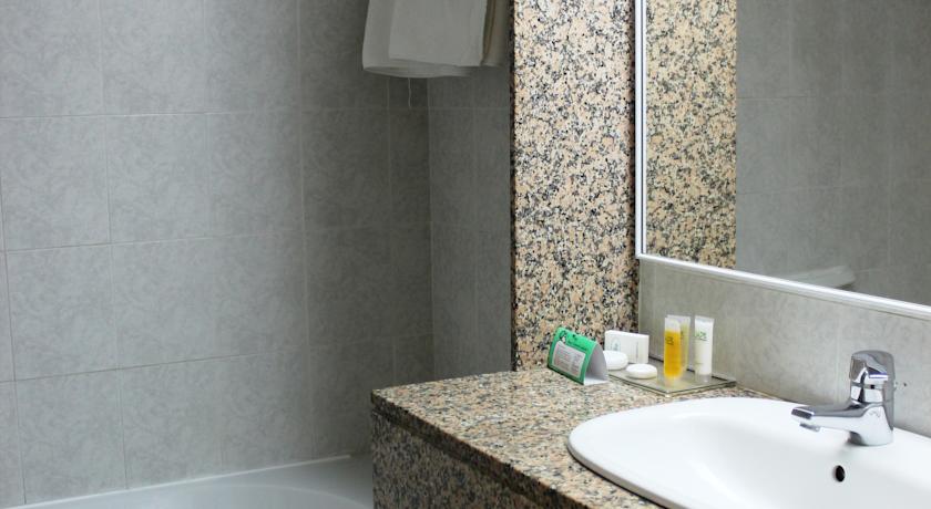 Venus Beach Hotel — Пафос, Кіпр мініатюра 21