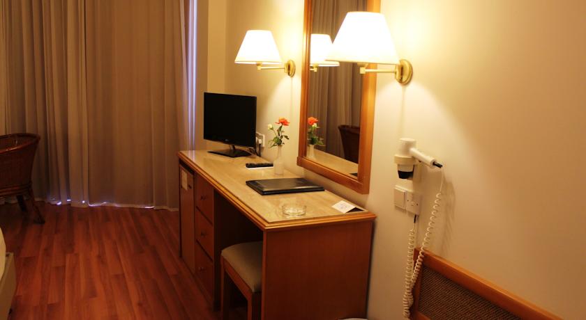 Venus Beach Hotel — Пафос, Кіпр мініатюра 22