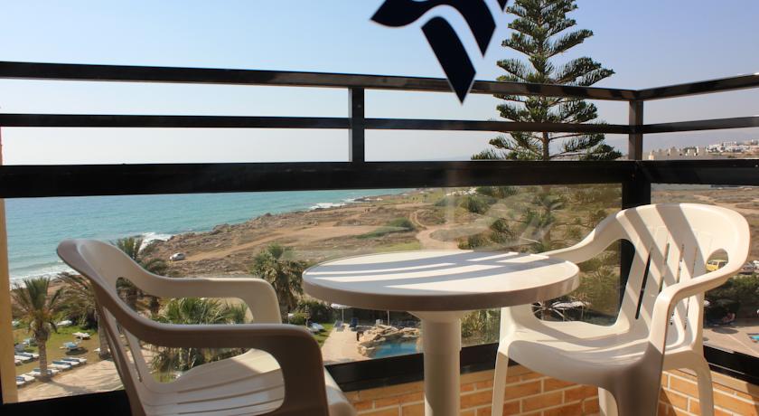 Venus Beach Hotel — Пафос, Кіпр мініатюра 39