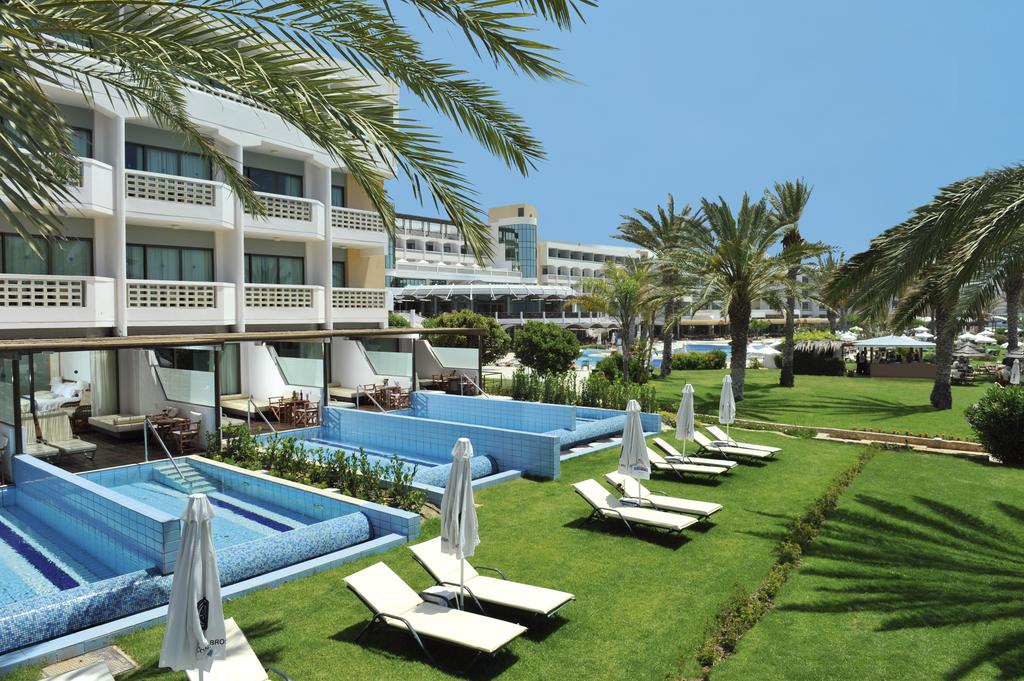 Constantinou Bros Athena Beach Hotel — Пафос, Кіпр — фото 1