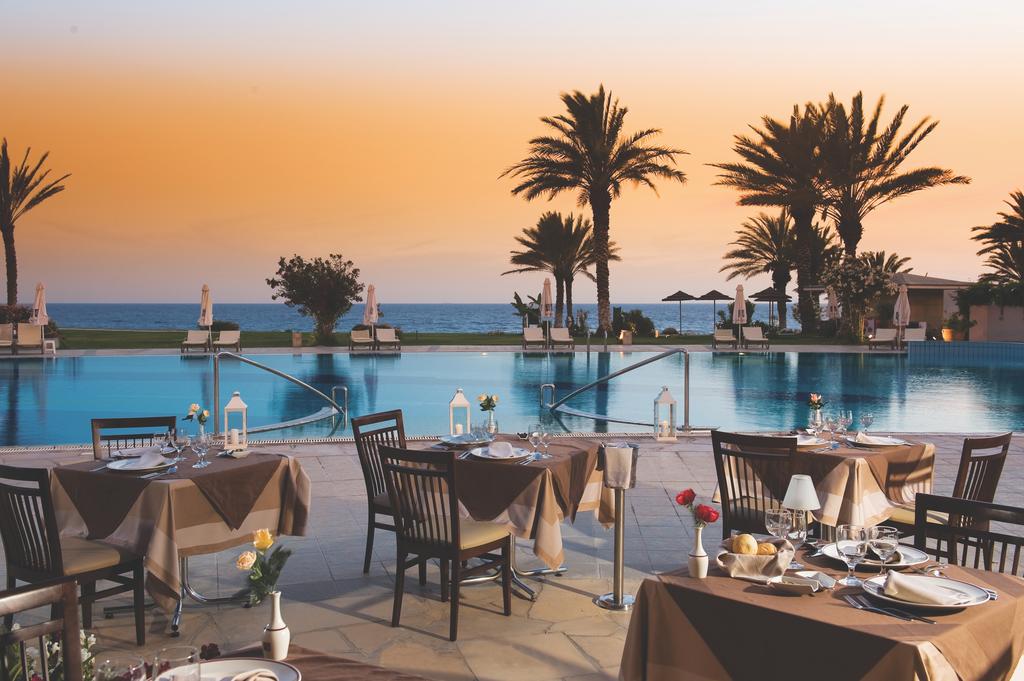 Constantinou Bros Athena Beach Hotel — Пафос, Кіпр мініатюра 7