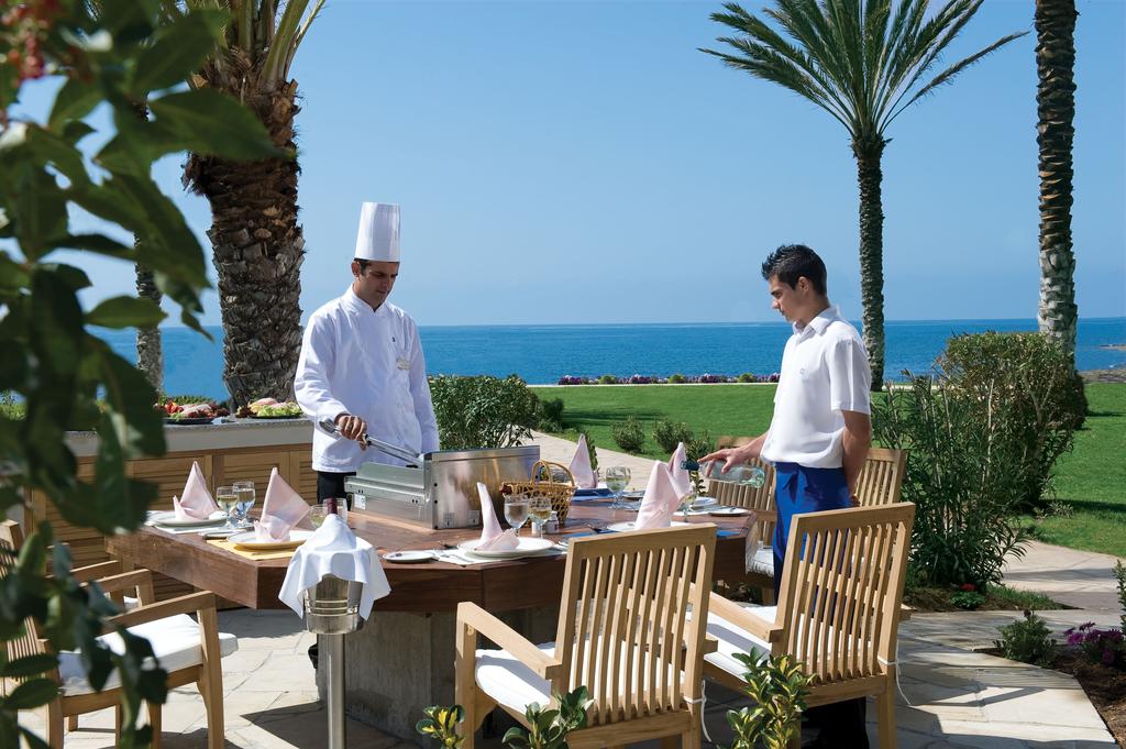 Constantinou Bros Athena Beach Hotel — Пафос, Кіпр мініатюра 11