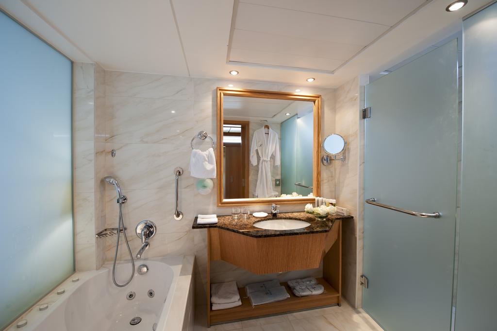 Constantinou Bros Athena Beach Hotel — Пафос, Кіпр мініатюра 13