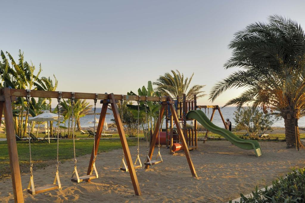 Constantinou Bros Athena Beach Hotel — Пафос, Кіпр мініатюра 30