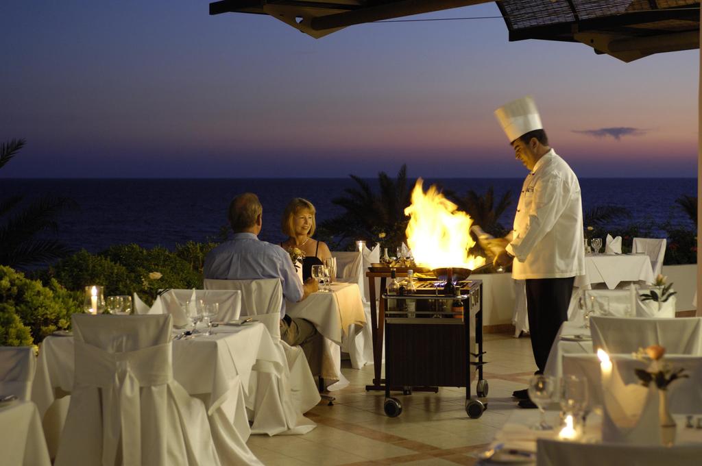 Constantinou Bros Athena Royal Beach Hotel — Пафос, Кіпр мініатюра 21