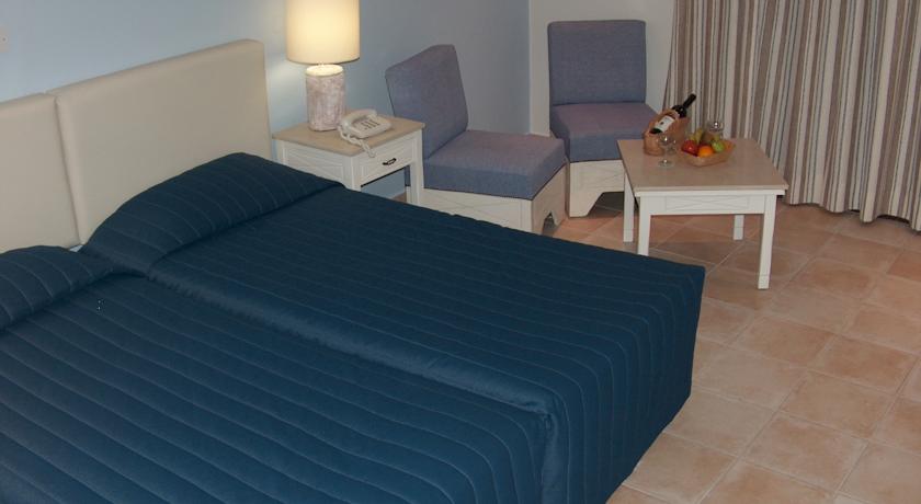 Dionysos Central Hotel, Пафос, Кіпр мініатюра 9