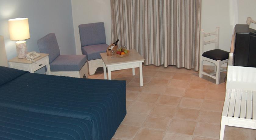 Dionysos Central Hotel, Пафос, Кіпр мініатюра 16