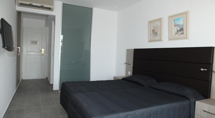 Dionysos Central Hotel, Пафос, Кіпр мініатюра 21