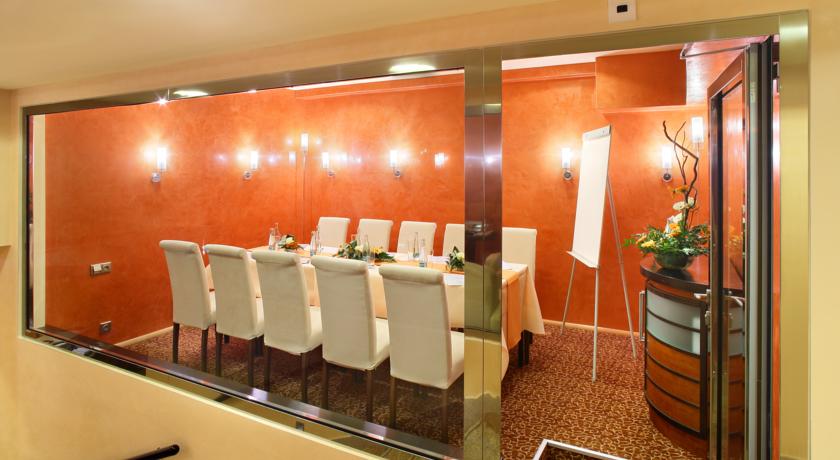 Adria Hotel Prague — Прага, Чехія мініатюра 42