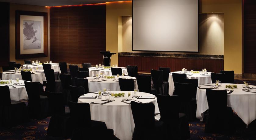 Movenpick Hotel Jumeirah Beach — Дубаї, Об'єднані Арабські Емірати мініатюра 122
