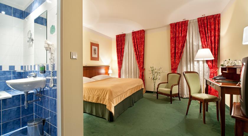 EA Hotel Jeleni dvur — Прага, Чехія мініатюра 15