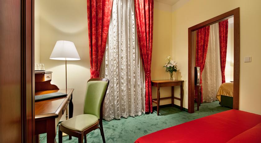 EA Hotel Jeleni dvur — Прага, Чехія мініатюра 17