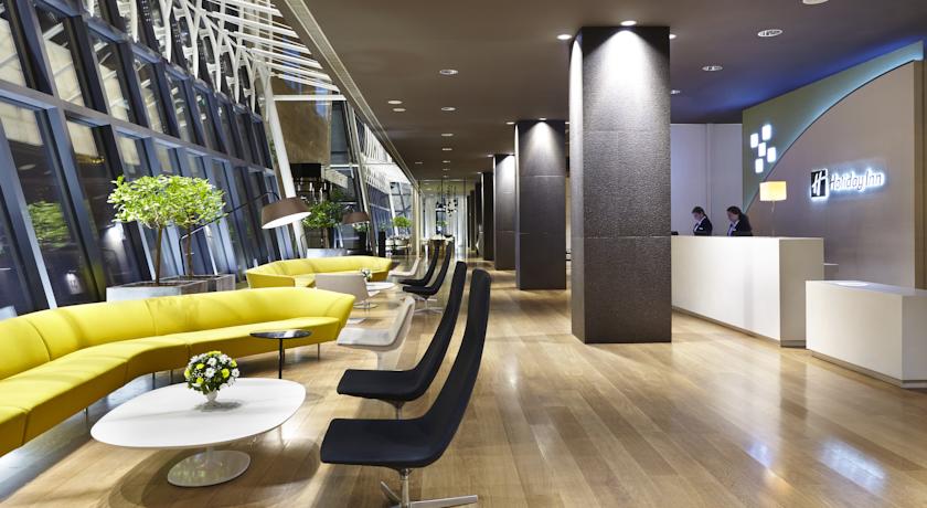 Holiday Inn — Тбілісі, Грузія мініатюра 6