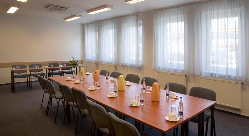 EA Hotel Populus — Прага, Чехія мініатюра 17