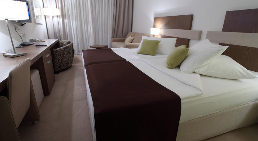 Park Hotel — Макарська, Хорватія мініатюра 9