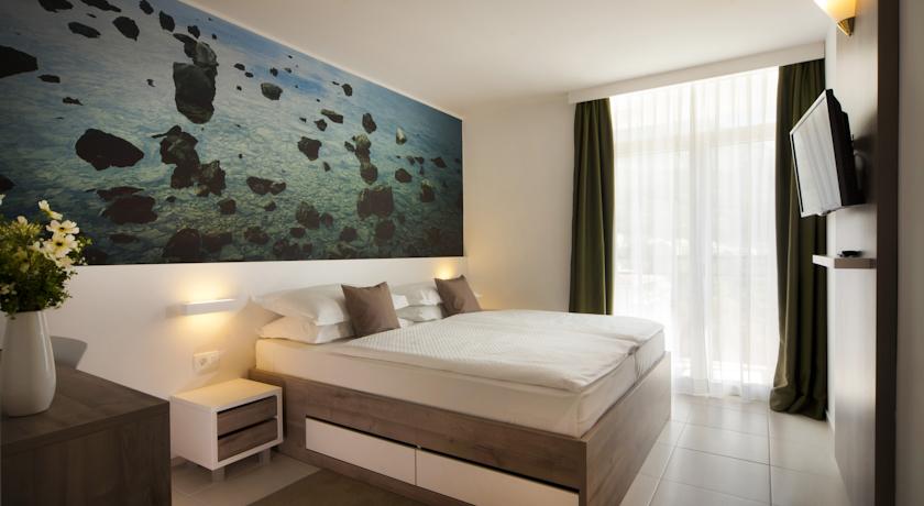 Bluesun Hotel Neptun — Тучепі, Хорватія мініатюра 25