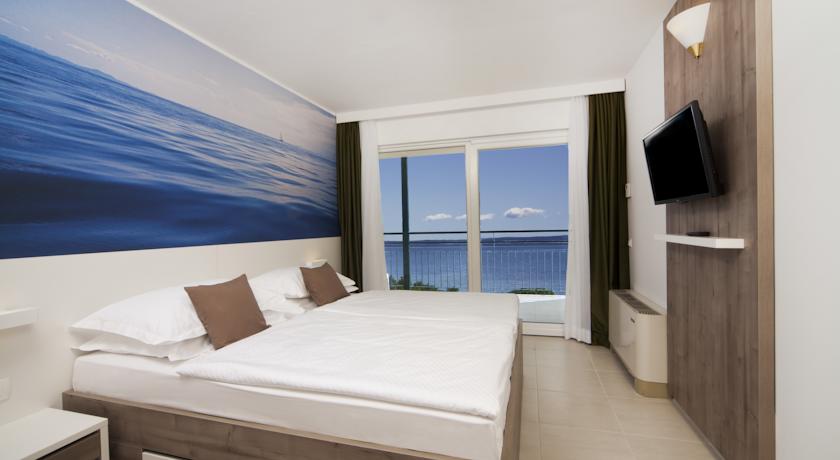 Bluesun Hotel Neptun — Тучепі, Хорватія мініатюра 26