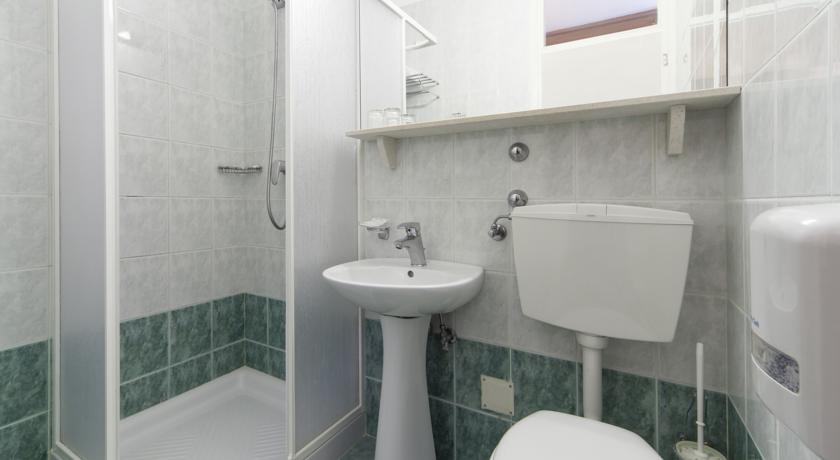 Bluesun Hotel Neptun — Тучепі, Хорватія мініатюра 36