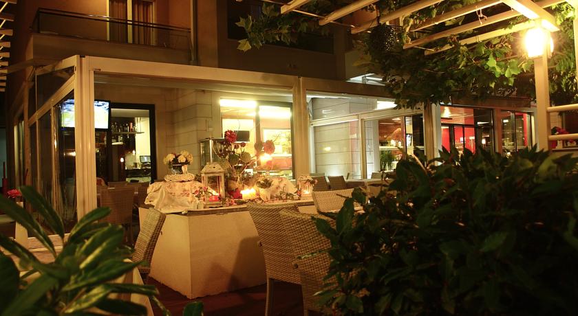 Maritimo Hotel — Макарська, Хорватія мініатюра 221