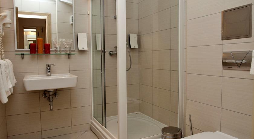 Maritimo Hotel — Макарська, Хорватія мініатюра 227