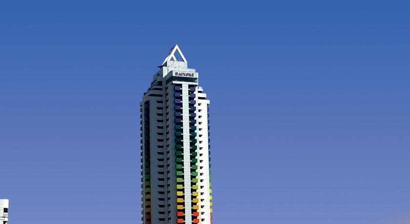 Baiyoke Suite Hotel — Бангкок, Таїланд — фото 1