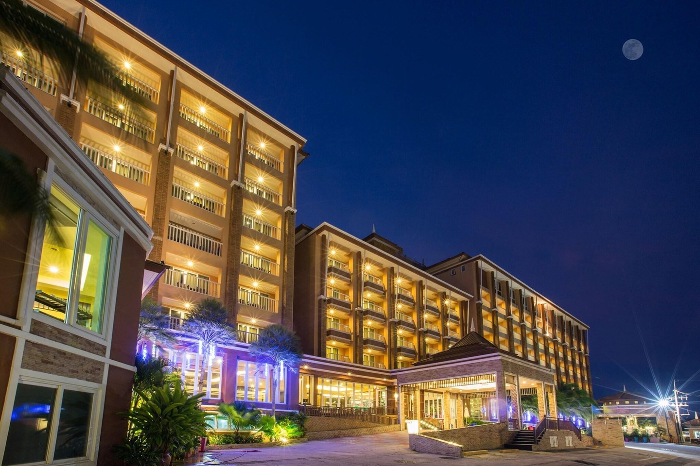 Saisawan Beach Resort, Паттайя, Таїланд мініатюра 8