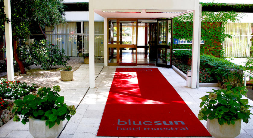 Bluesun Maestral — Брела, Хорватія мініатюра 33