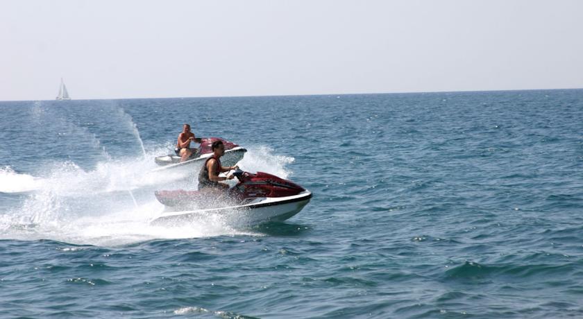 Delfin Plava Laguna — П-ів Істрія, Хорватія мініатюра 10
